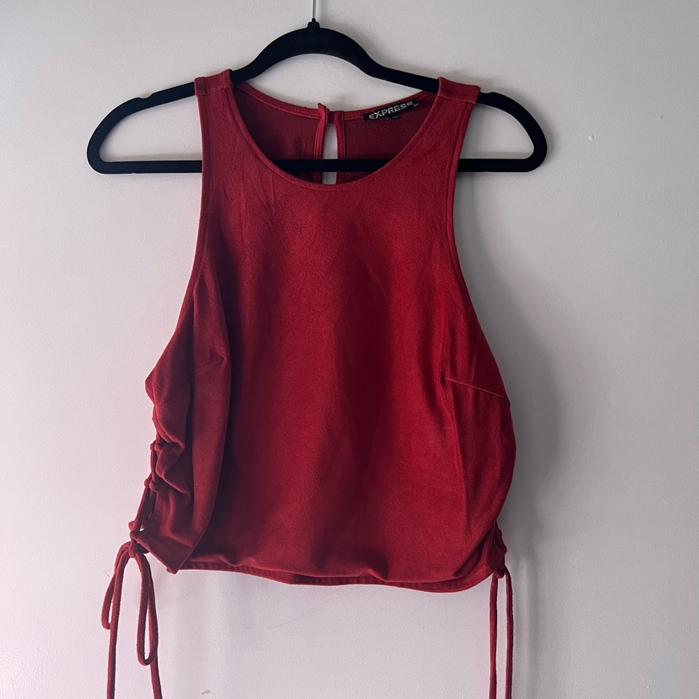 Express crop top